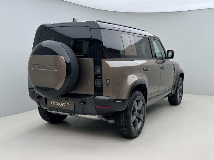 Land Rover Defender 110 D250 X-DYNAMIC SE AWD Aut 3.0 d Dynamic SE