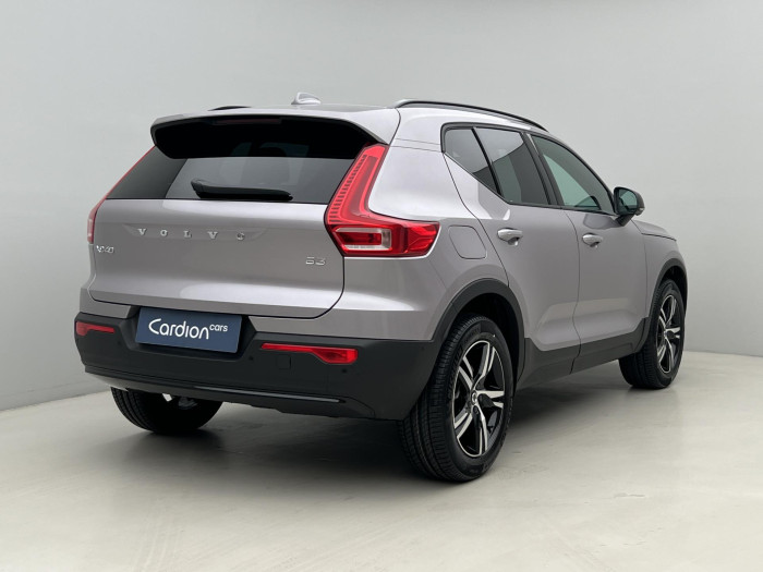 Volvo XC40 B3 DARK PLUS AUT
