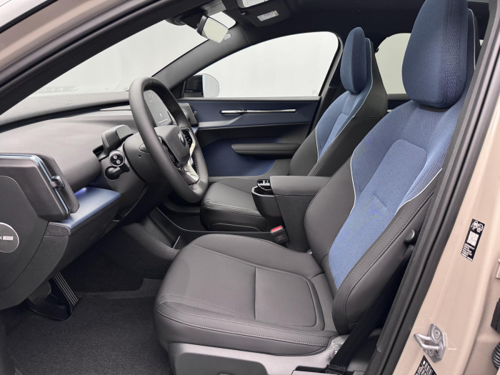 Volvo EX30 CROSS COUNTRY TWIN ULTRA