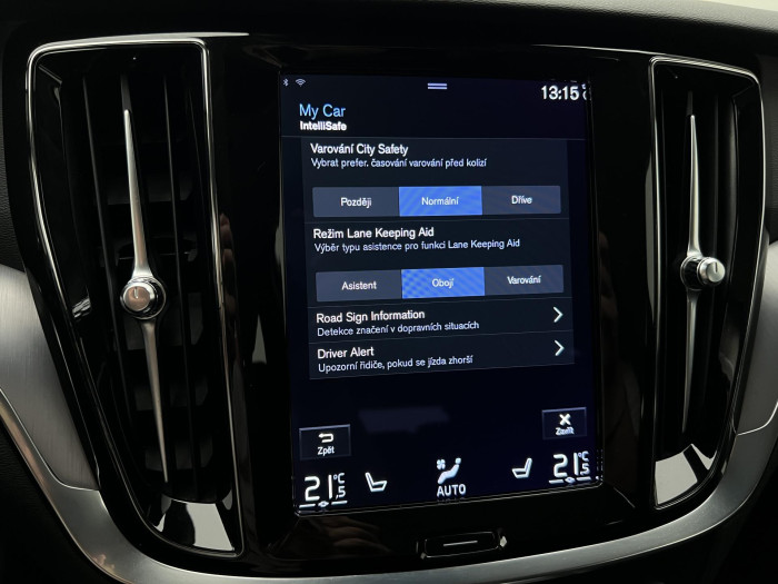 Volvo V60 B4 MOMENTUM AUT 2.0 Momentum