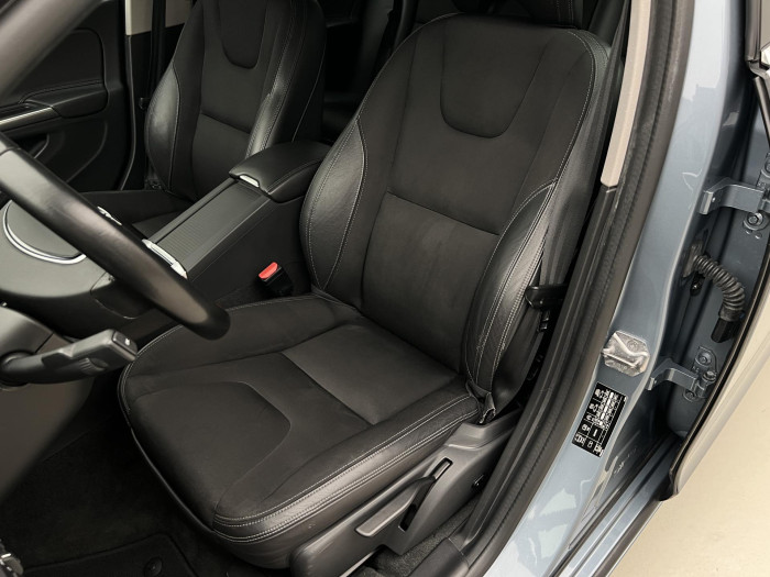 Volvo V60 D2 MOMENTUM 2.0 d Momentum
