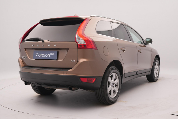 Volvo XC60 3.2 AWD MOMENTUM AUT 3.2 Momentum