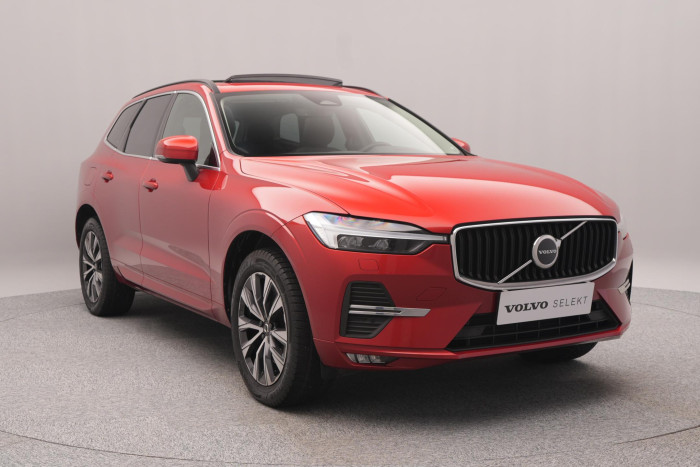 Volvo XC60 B4 AWD MOMENTUM PRO CZ 2.0 Momentum