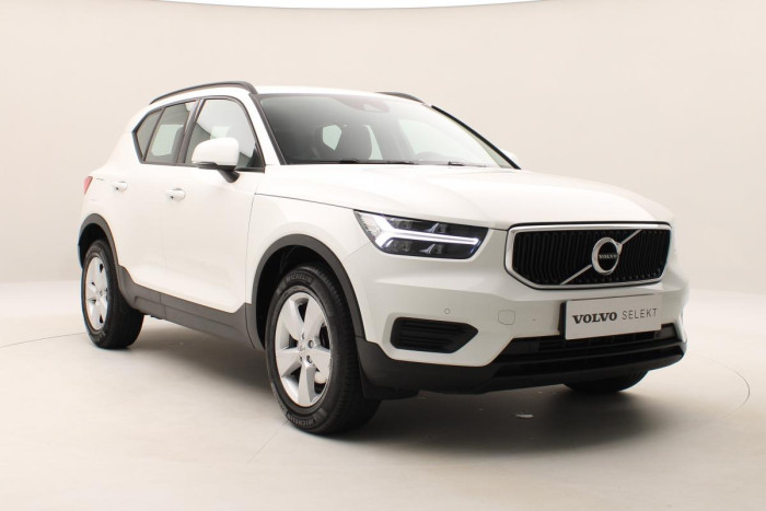 Volvo XC40 T2 MOMENTUM AUT REZERVACE 1.5 Momentum