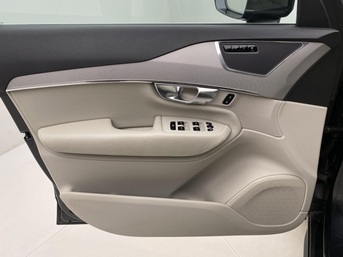 Volvo XC90 T8 TWIN ENGINE INSCRIPTION CZ