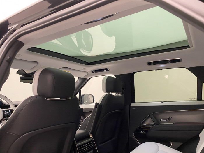 Land Rover Range Rover Sport P460e DYNAMIC SE REZERVACE 3.0 Dynamic SE