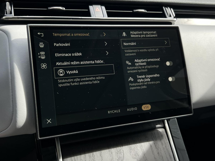 Land Rover Range Rover Velar D300 DYNAMIC HSE AWD Aut 3.0 d Dynamic