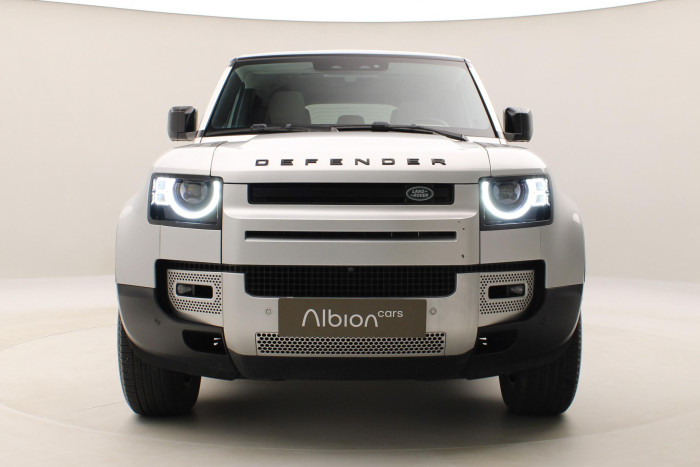 Land Rover Defender P400 SE AWD AUT REZERVACE 3.0 SE