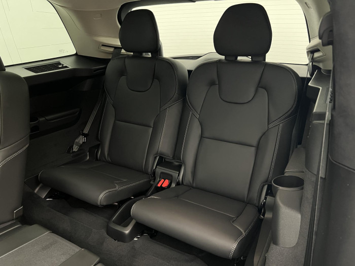 Volvo XC90 T8 AWD RECHARGE DARK ULTRA AUT