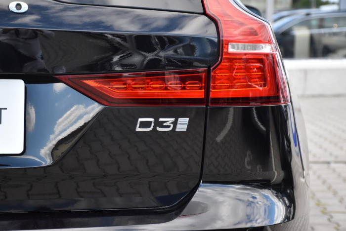Volvo V60 D3 INSRCIPTION REZERVACE 2.0 d