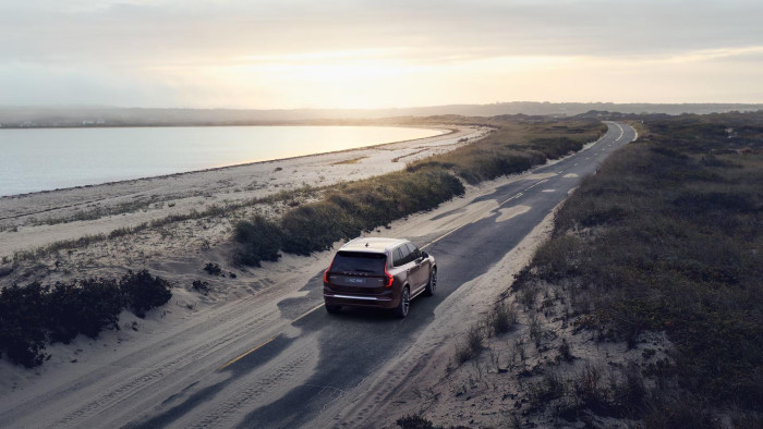 Volvo XC90 B5 AWD AUT BRIGHT PLUS 7míst