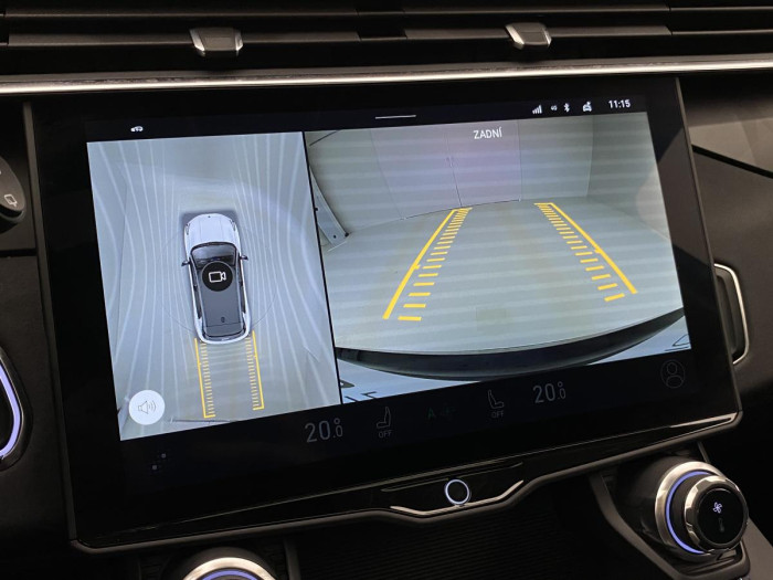 Lynk & Co 01 PHEV DCT AUT 1.maj. REZERVACE