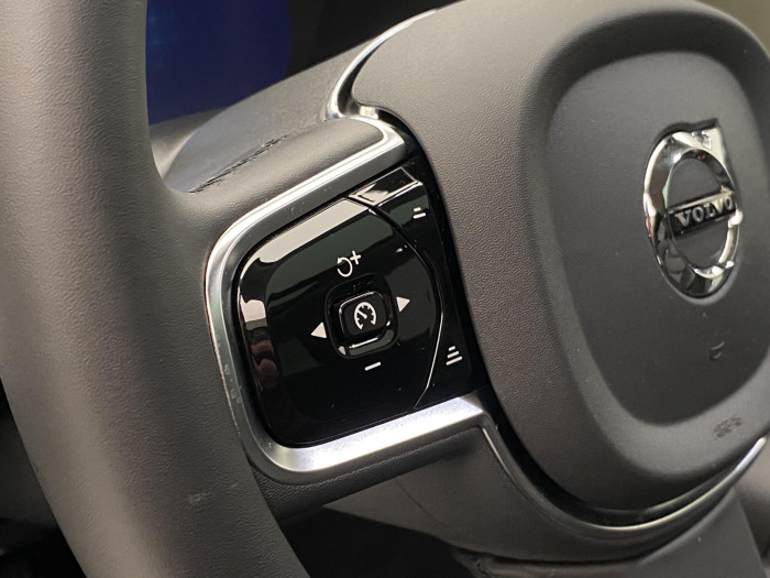 Volvo V90 CC B4 AWD ULTIMATE AUT CZ 2.0 CC CC