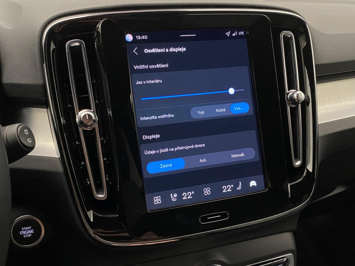 Volvo XC40 B3 AUT PLUS BLACK EDITION