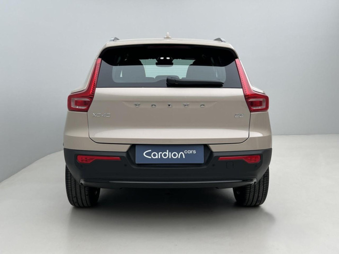 Volvo XC40 B3 DARK PLUS AUT