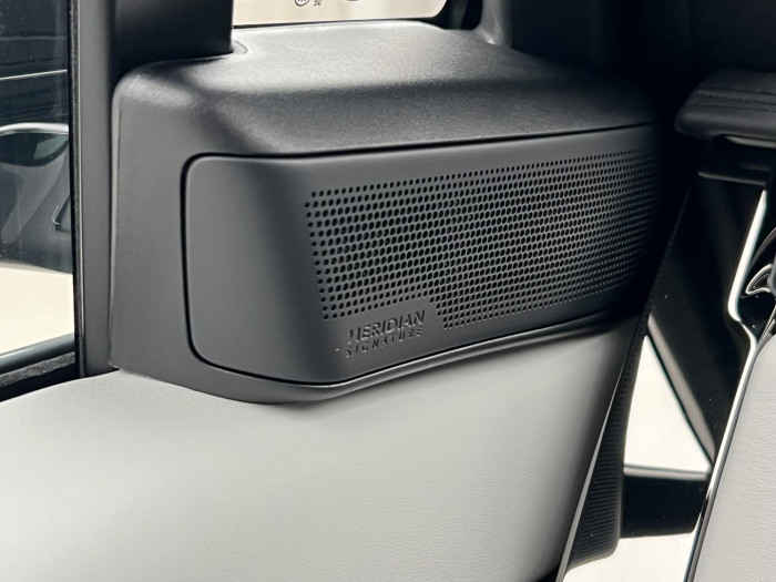 Land Rover Range Rover Sport P635 SV EDITION TWO REZERVACE 4.4 Edition