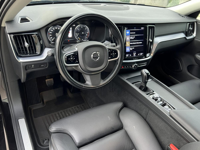Volvo V60 D3 MOMENTUM 1.maj. 2.0 d Momentum
