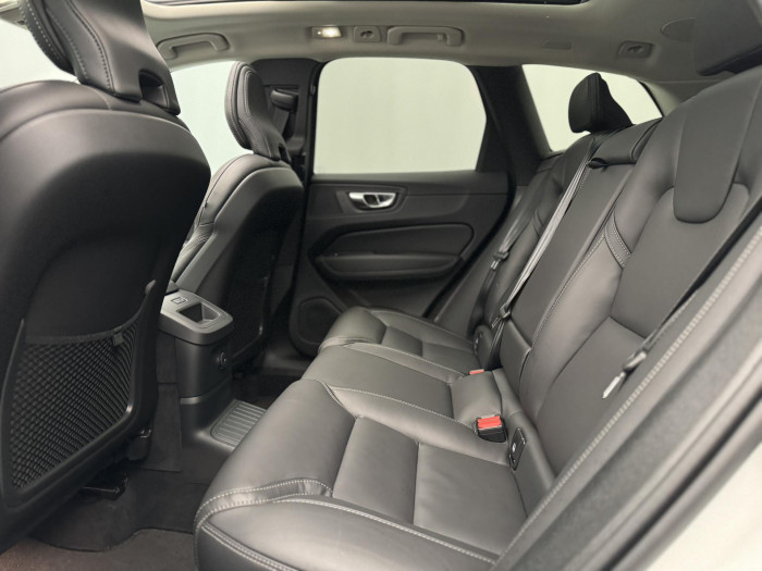 Volvo XC60 T8 AWD RECHARGE BRIGHT PLUS