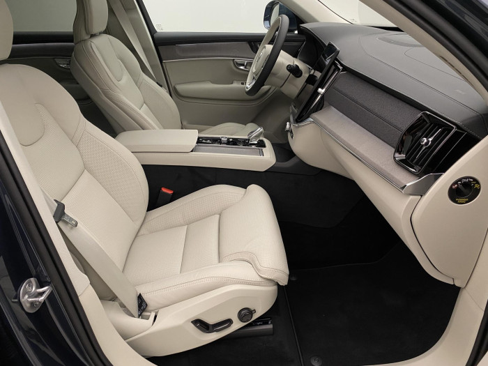 Volvo XC90 B5 AWD AUT BRIGHT PLUS 7míst