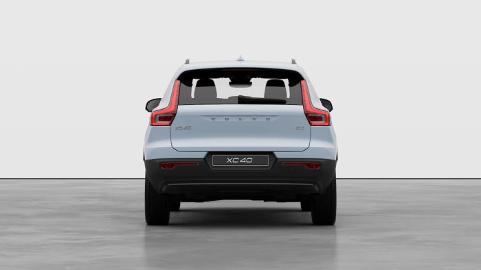 Volvo XC40 B3 AUT DARK PLUS