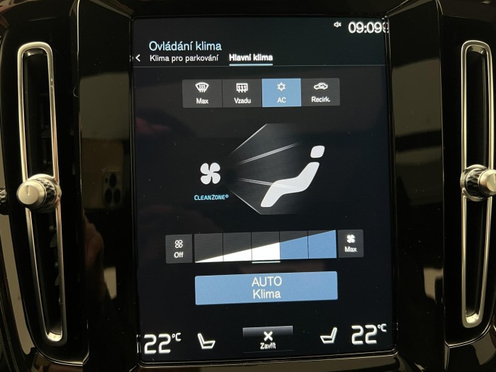 Volvo XC40 T2 MOMENTUM PRO 1.maj. 1.5 Momentum