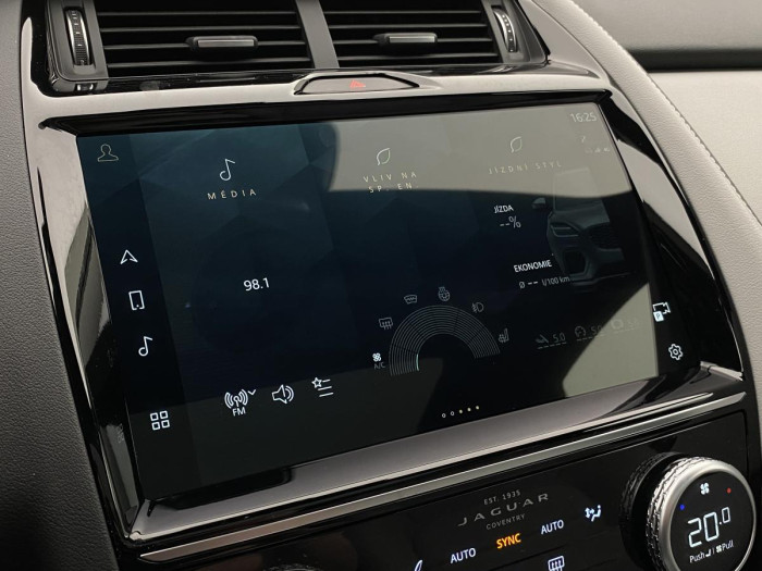 Jaguar E-Pace P250 R-DYNAMIC SE AWD AUT 2.0 Dynamic SE