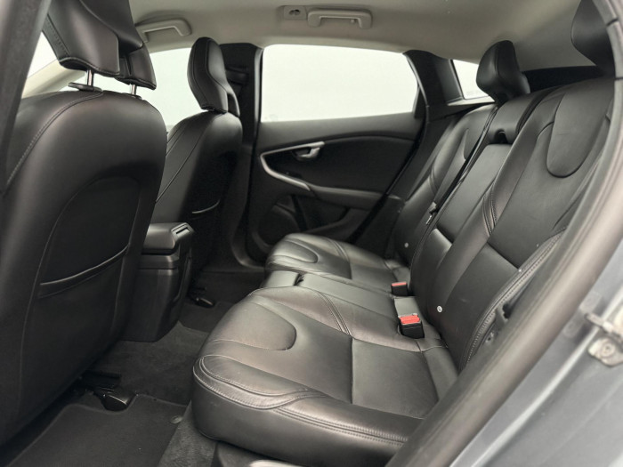 Volvo V40 D2 MOMENTUM 2.0 d Momentum