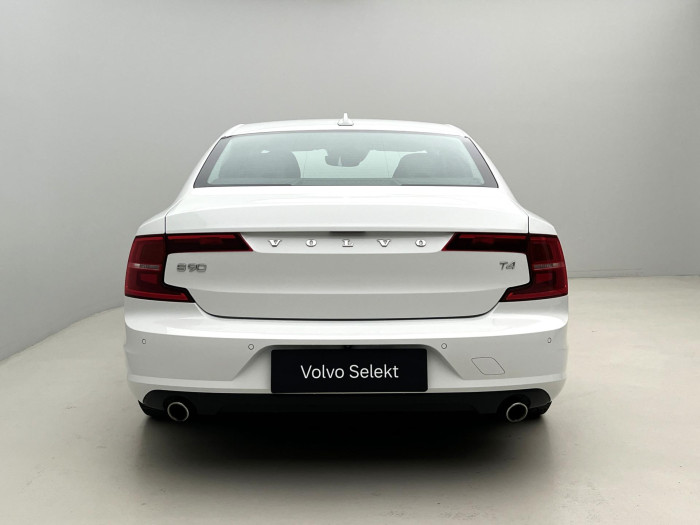 Volvo S90 T4 MOMENTUM AUT 2.0 Momentum