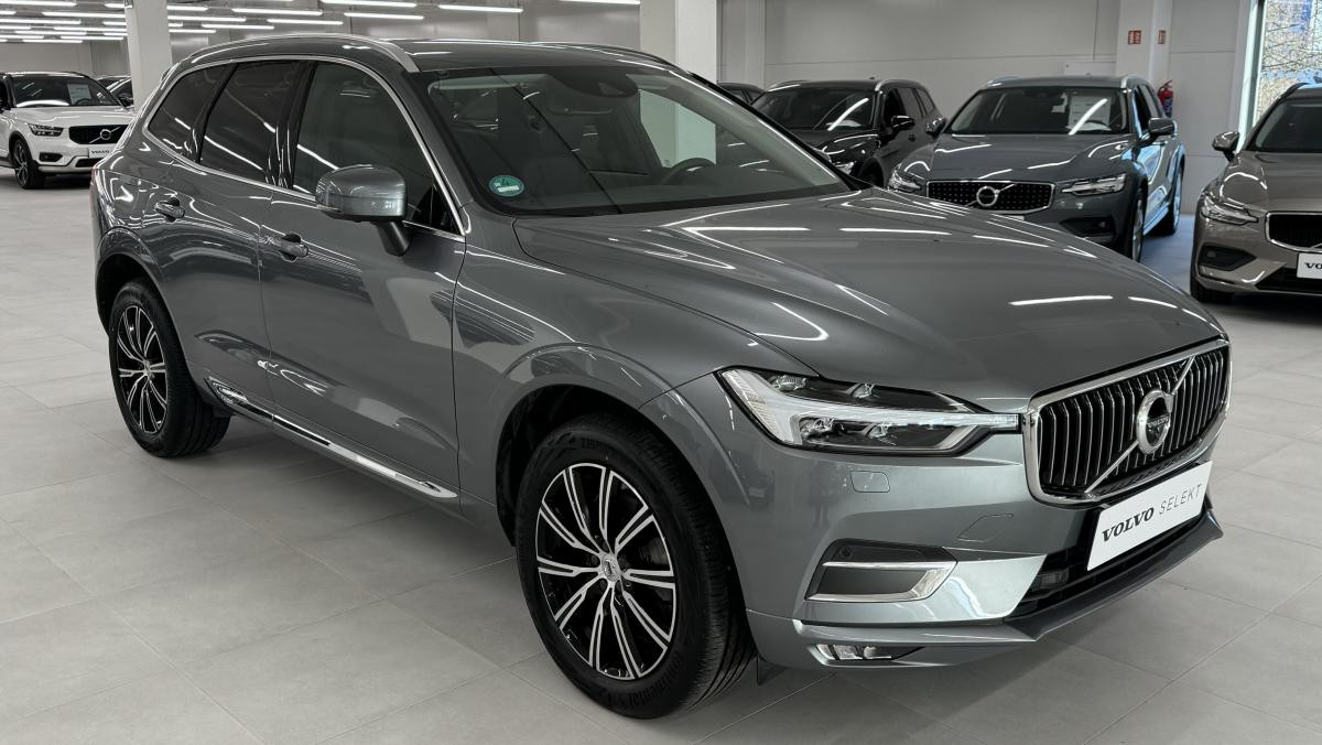 Volvo XC60 B5 AWD INSCRIPTION REZERVACE