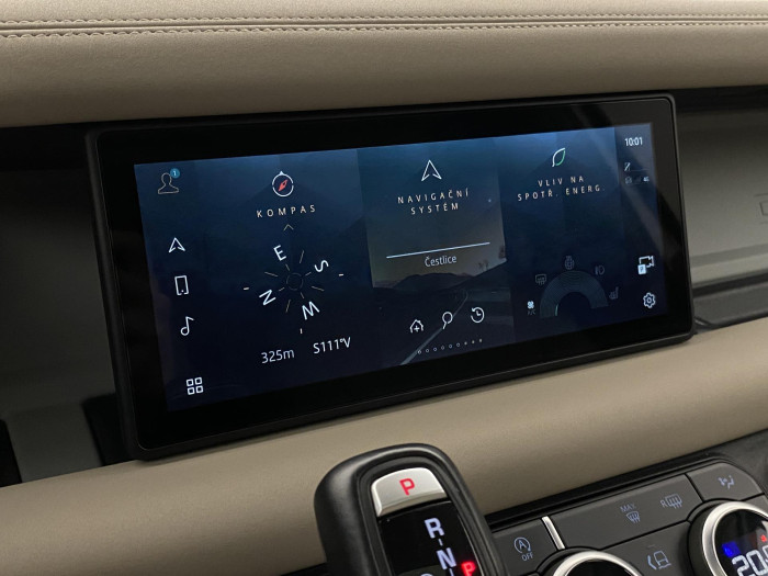 Land Rover Defender P400 SE AWD AUT REZERVACE 3.0 SE