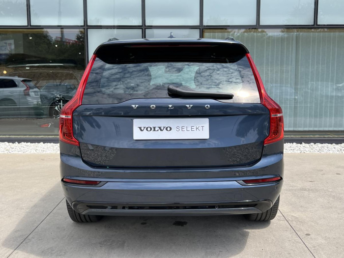 Volvo XC90 B5 AWD R-DESIGN 7MÍSTNÁ Aut