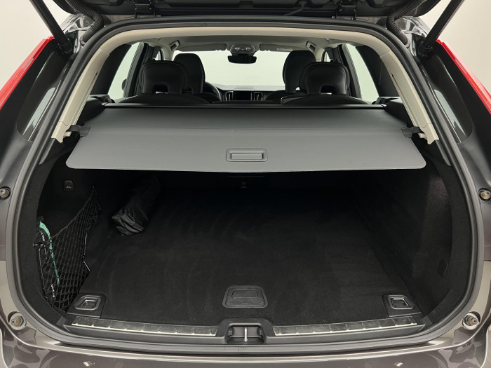 Volvo XC60 B4 MOMENTUM PRO AUT 1.maj. 2.0 Momentum