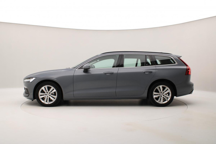 Volvo V60 B4 MOMENTUM AUT REZERVACE 2.0 Momentum