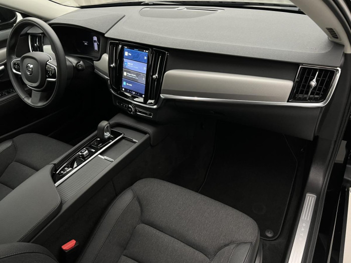 Volvo V90 B4 MOMENTUM AUT 1.maj. 2.0 Momentum