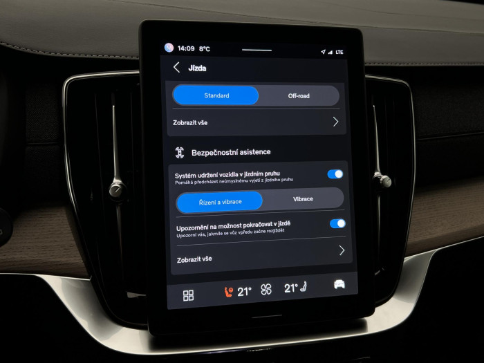 Volvo XC90 B5 AWD PLUS BRIGHT 7MÍST CZ