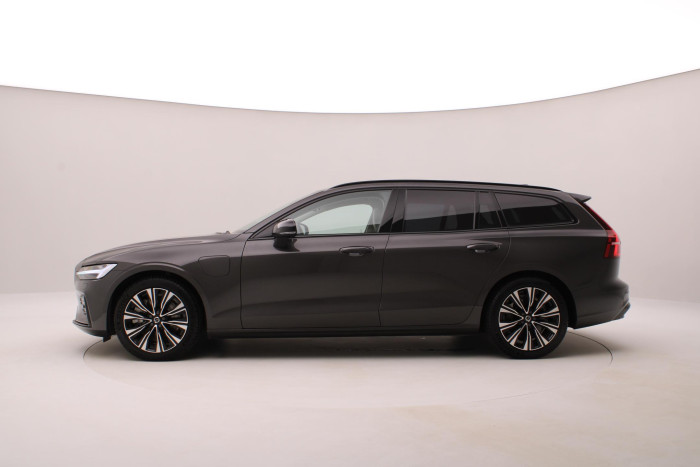 Volvo V60 T8 AWD PLUG-IN BRIGHT ULTRA CZ