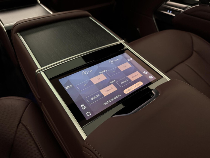 Land Rover Range Rover P530 AUTOBIOGRAPHY REZERVACE