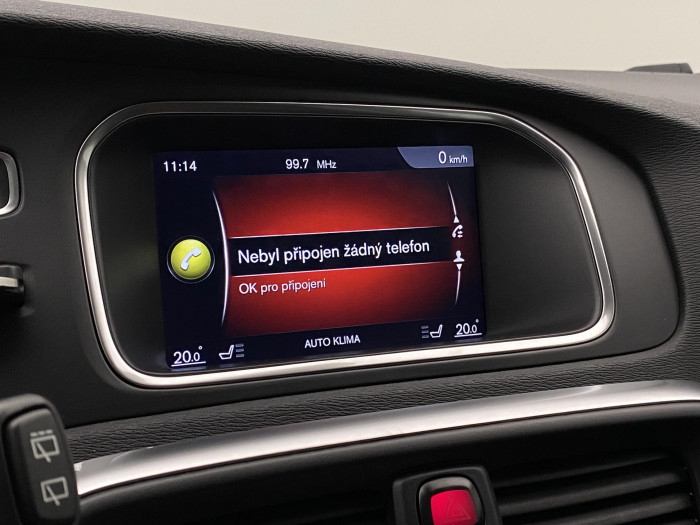 Volvo V40 T3 R-DESIGN AUT