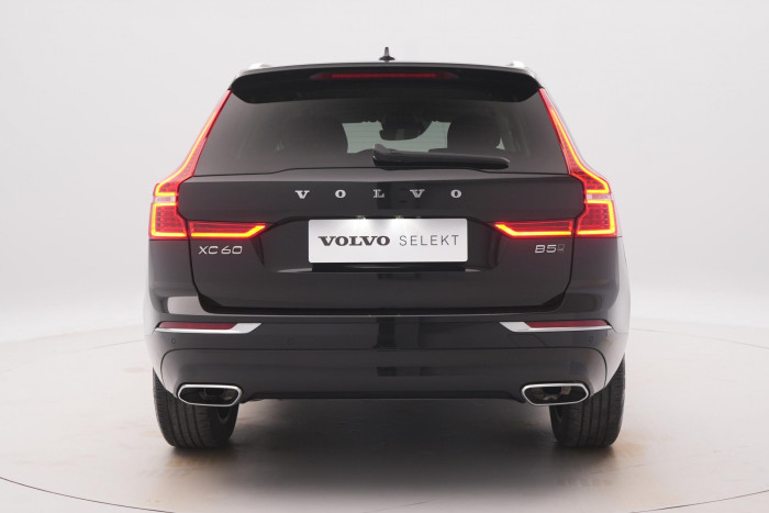 Volvo XC60 B5 AWD INSCRIPTION REZERVACE