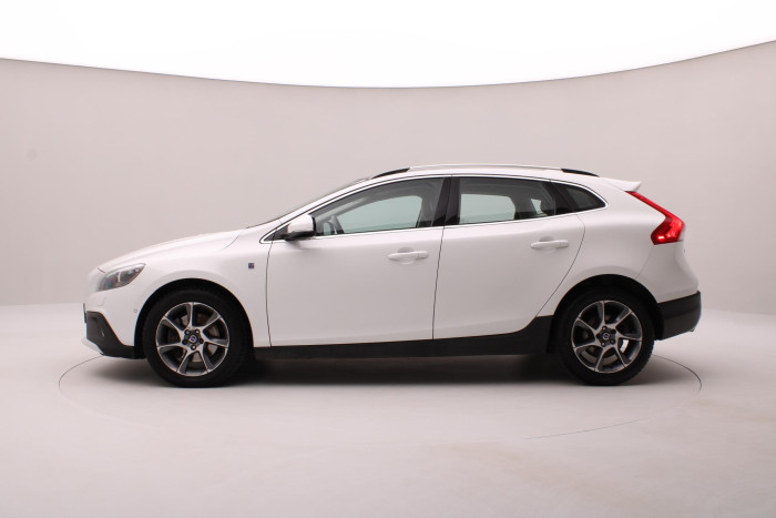 Volvo V40 CC D3 MOMENTUM OCEAN RACE 2.0 d CC CC Momentum