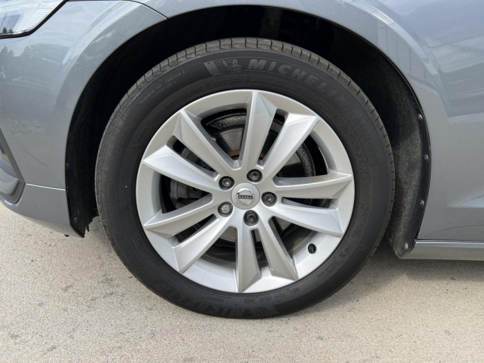 Volvo V60 B4 MOMENTUM Aut 1.maj. 2.0 Momentum