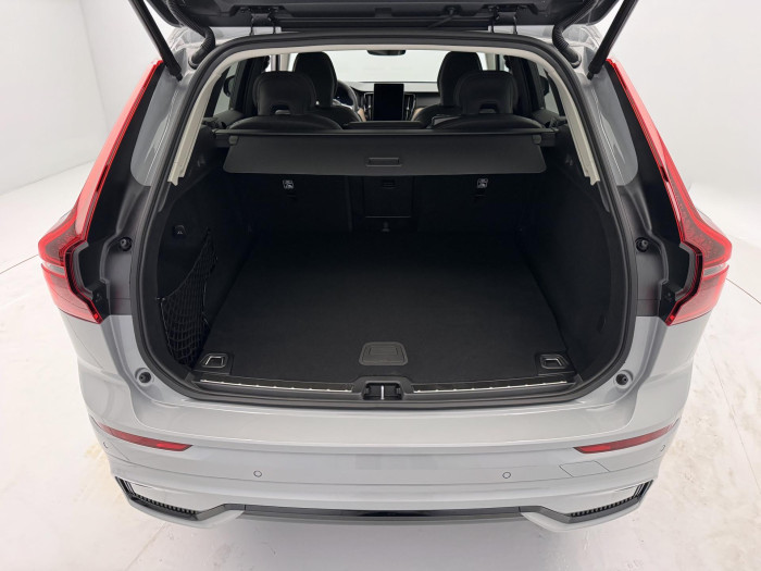Volvo XC60 T6 AWD AUT DARK ULTRA
