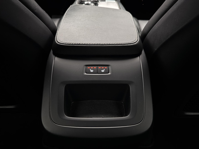 Volvo XC90 B5 AWD PLUS DARK CZ 1.maj