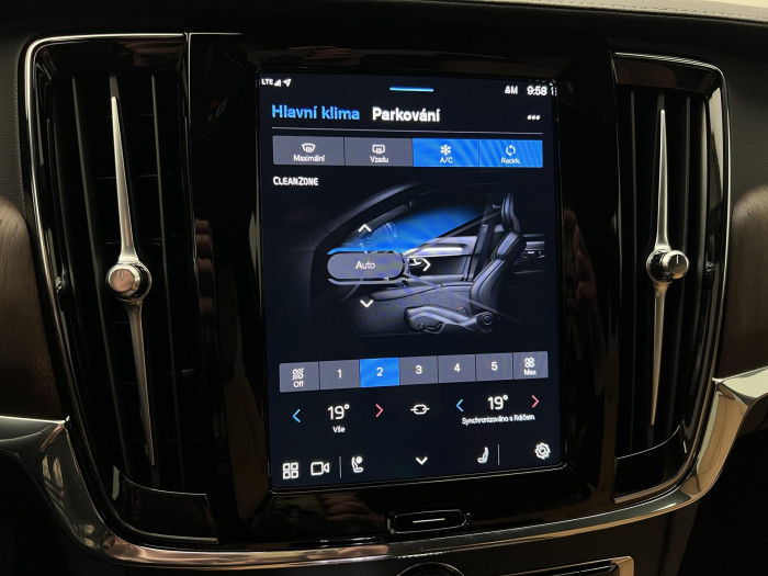 Volvo S90 T8 AWD RECHARGE ULTIMATE DARK