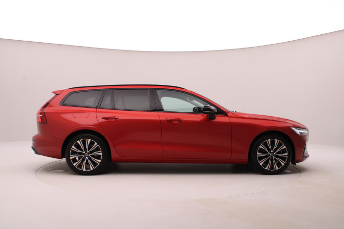 Volvo V60 B4 DARK PLUS AUT CZ