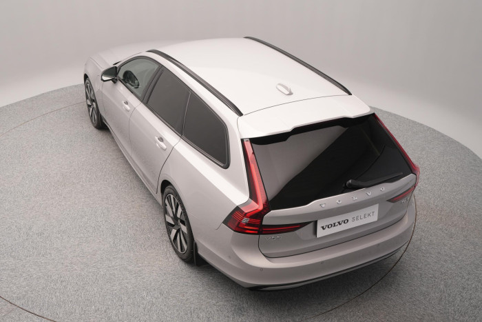 Volvo V90 T6 AWD RECHARGE DARK 1.maj