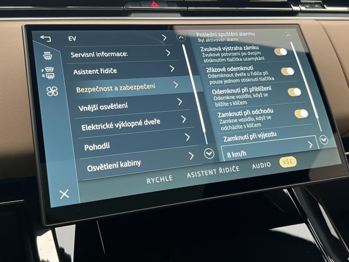 Land Rover Range Rover Sport P460e DYNAMIC SE 3.0 Dynamic SE