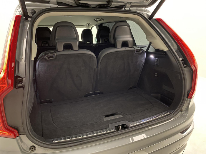 Volvo XC90 B5 AWD PLUS BRIGHT AUT CZ 7m