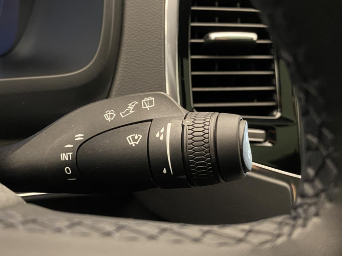 Volvo XC90 B5 AWD R-DESIGN AUT