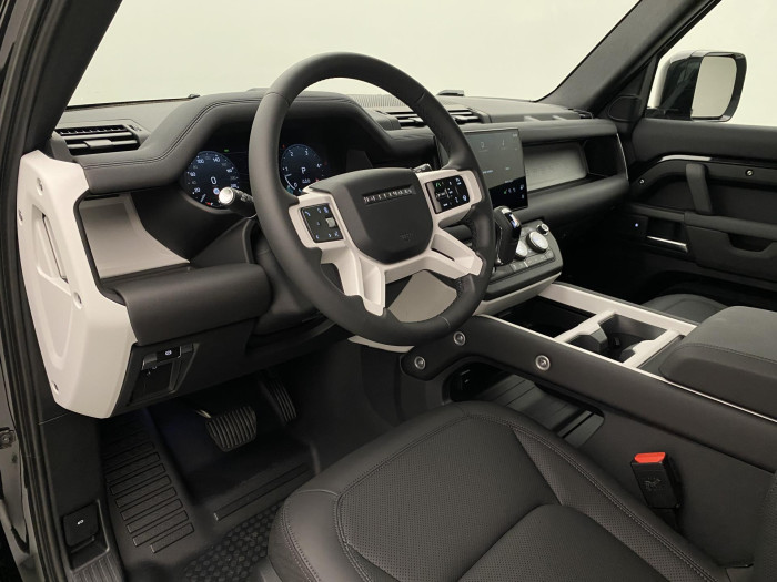 Land Rover Defender 110 D200 S AWD AUT 3.0 d